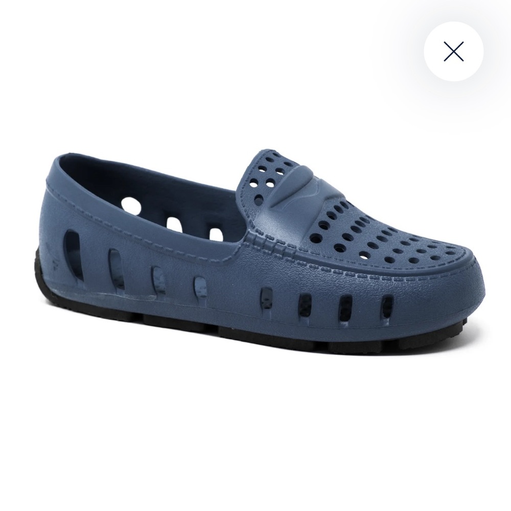 New in Box Floafers Prodigy Driver Navy - Kids Size 1